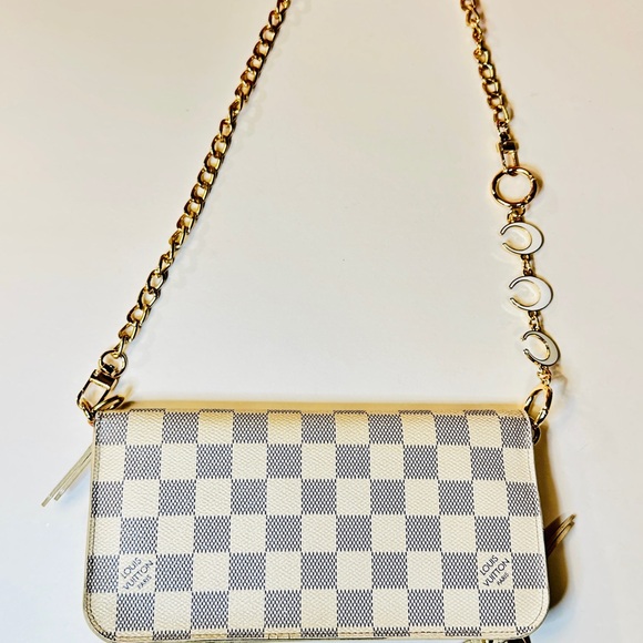 Louis Vuitton damier long bifold wallet. - Picture 14 of 16